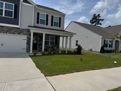 Lawn care service in New Bern, 28562