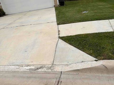 Lawn care service in Jarrell, 76537