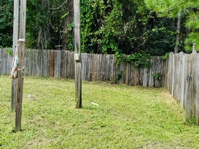 Lawn care service in Orange Park, 32073