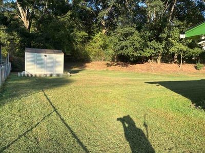 Lawn care service in Decatur, 30034