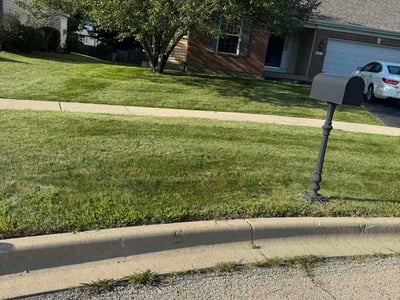 Lawn care service in DeKalb, 60115