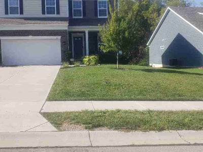 Lawn care service in Monroe, 45050