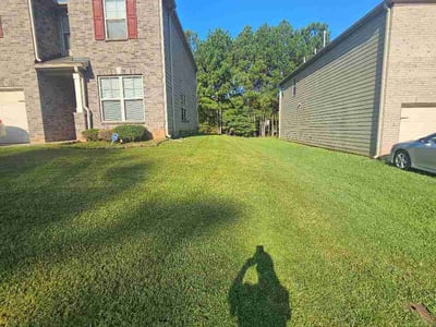 Lawn care service in Jonesboro, 30238