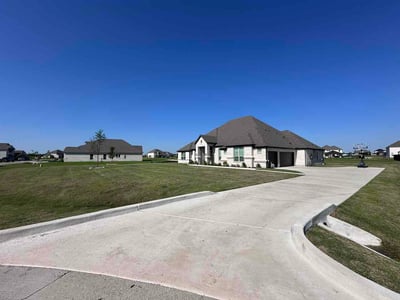 Lawn care service in Royse City, 75189