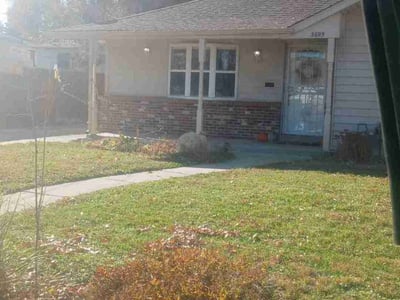 Lawn care service in , 