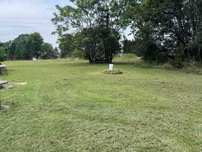 Lawn care service in Forest, 24551