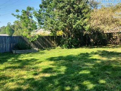 Lawn care service in Raleigh, 27616