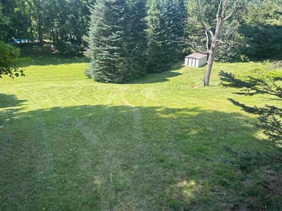 Lawn care service in Fayetteville, 13066