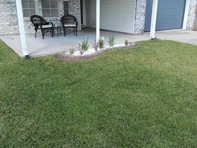 Lawn care service in Marrero, 70072