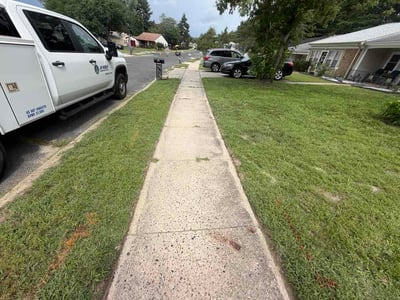 Lawn care service in Southampton Township, 08088