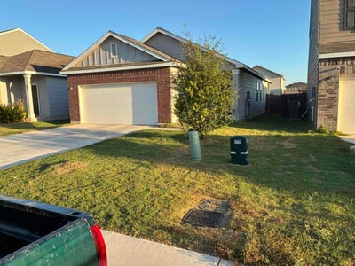 Lawn care service in Jarrell, 76537
