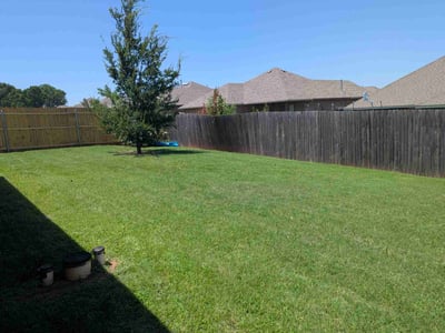 Lawn care service in Oklahoma City, 73179