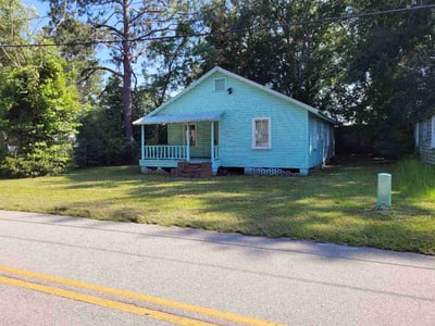 Lawn care service in Waycross, 31501