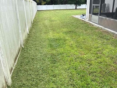 Lawn care service in Jacksonville, 32221