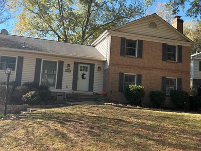 Lawn care service in Alexandria, 22306