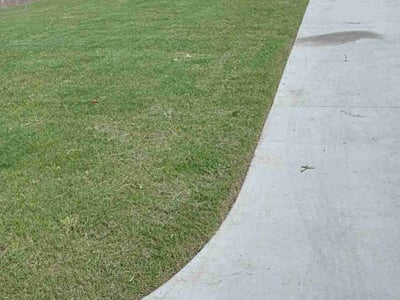 Lawn care service in Edmond, 73034