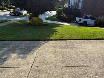Lawn care service in Marietta, 30062