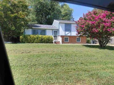 Lawn care service in Richmond, 23234