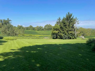 Lawn care service in Springfield, 45502