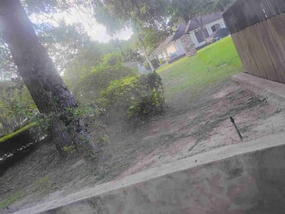Lawn care service in Grand Prairie, 75052