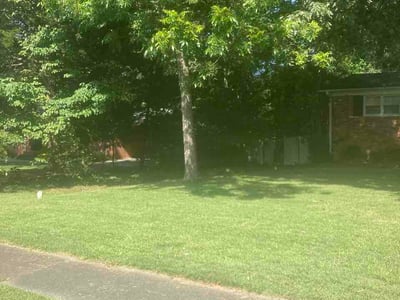 Lawn care service in Marietta, 30067