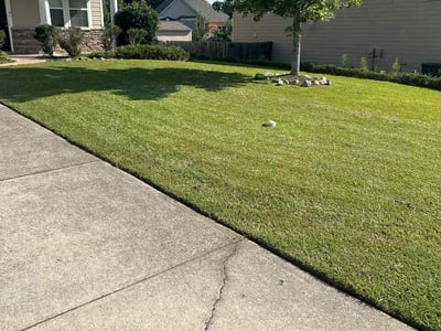 Lawn care service in Dallas, 30132