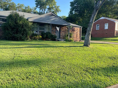 Lawn care service in Huntsville, 35810