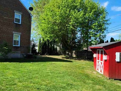 Lawn care service in Allentown, 18103