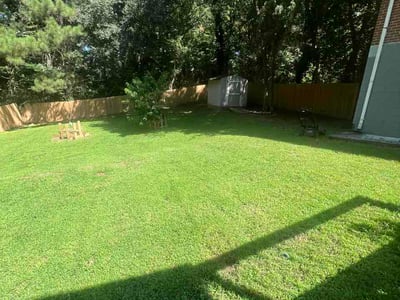 Lawn care service in Atlanta, 30318