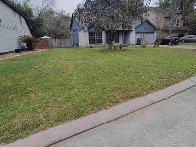 Lawn care service in Spring, 77380