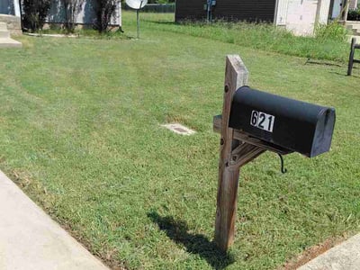 Lawn care service in Clarksville, 37042