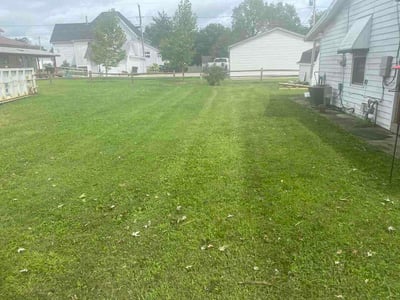 Lawn care service in New Carlisle, 45344