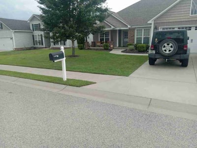 Lawn care service in Valdosta, 31605