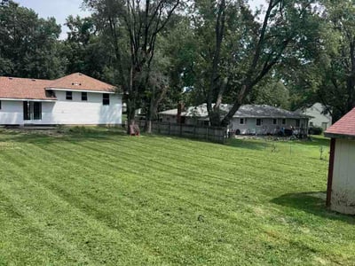 Lawn care service in Liberty, 64068