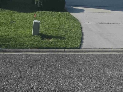 Lawn care service in Jacksonville, 32219