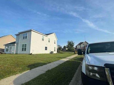 Lawn care service in Lexington, 29073