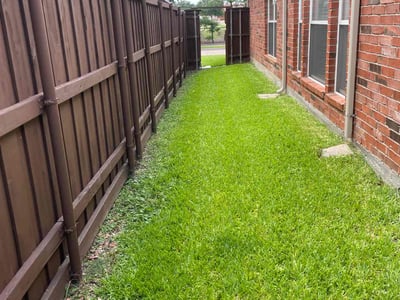 Lawn care service in Frisco, 75035