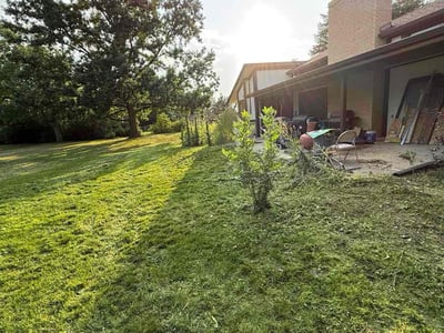 Lawn care service in Denver, 80222
