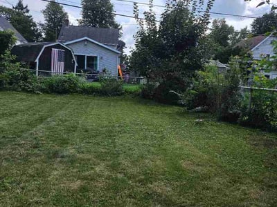 Lawn care service in Akron, 44301