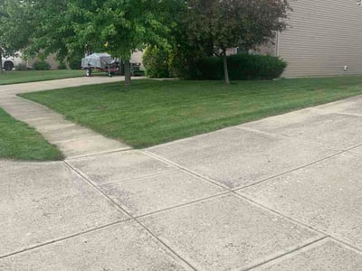 Lawn care service in Indianapolis, 46229