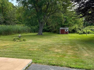 Lawn care service in Rehoboth, 02769