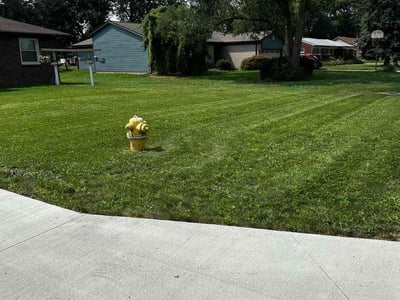 Lawn care service in Clinton Township, 48036