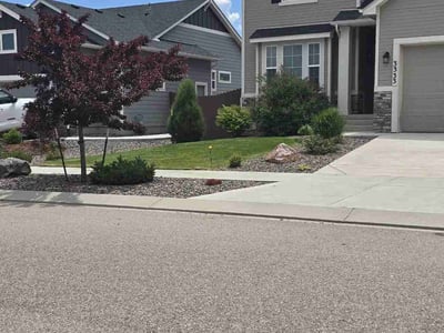 Lawn care service in Colorado Springs, 80908