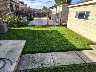 Lawn care service in Chicago, 60617