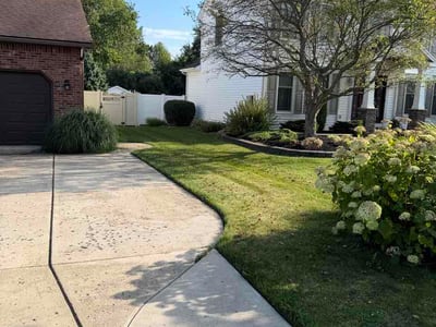 Lawn care service in Lancaster, 14086