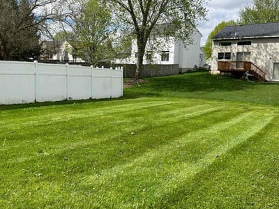 Lawn care service in Grand Rapids, 49512