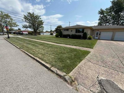 Lawn care service in Buffalo, 14225