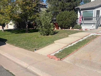 Lawn care service in Centennial, 80015