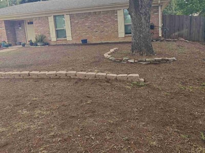 Lawn care service in Fort Worth, 76182