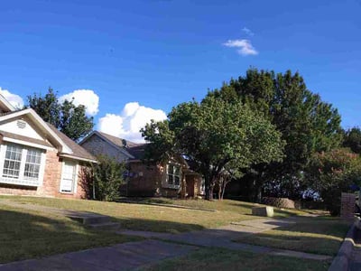 Lawn care service in Garland, 75040